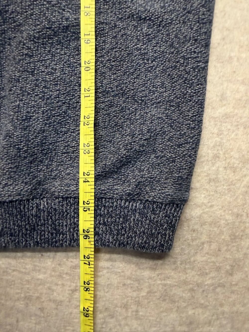 Vintage 90s Columbia Knit Made in USA Grey V-neck Sweater Men's Large - Picture 8 of 8
